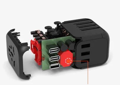 INTERNATIONAL TRAVEL ADAPTER